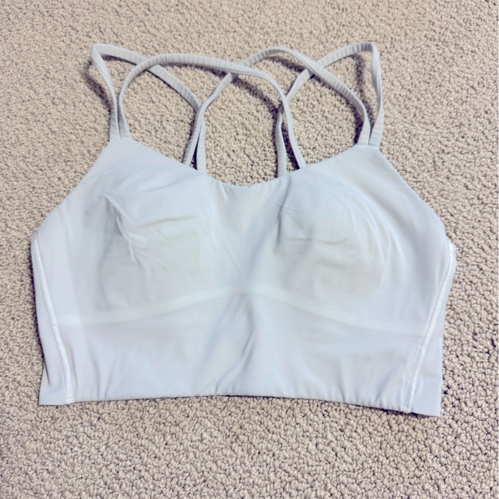 - SIZE 6 like a cloud bra